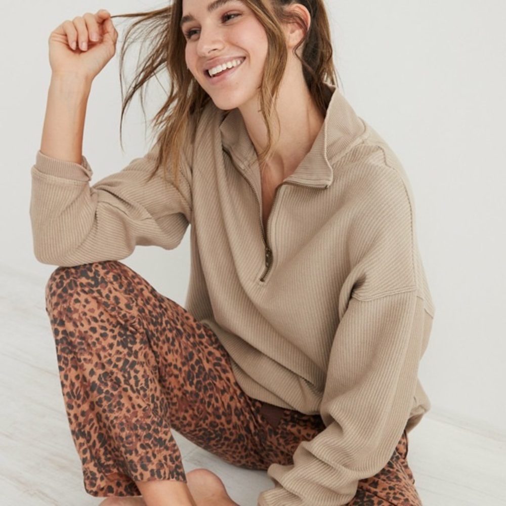Aerie ribbed quarter zip sweatshirt